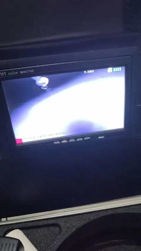 Gider kamerasından gelen görüntüyü gösteren kontrol monitörü